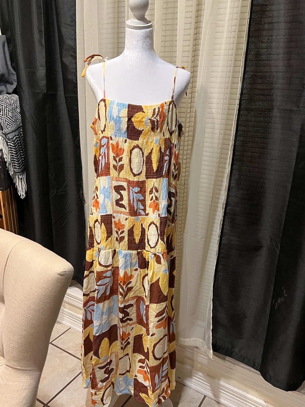 Summer Tie-Shoulder Maxi Dress in Brown, Yellow & Blue, size XL